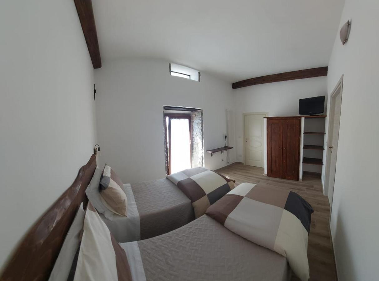 B & B Giu & Dany Bruscoli Εξωτερικό φωτογραφία